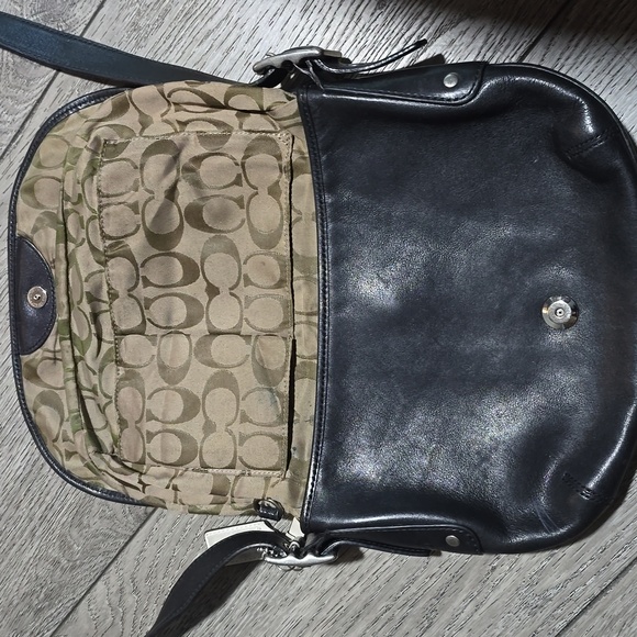 Vintage Coach Black Leather Shoulder Bag 7453 - Picture 4 of 12